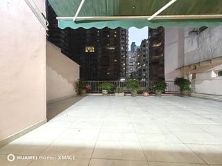 Wan Chai - Hang Tat Mansion 03
