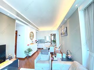 Wan Chai - The Avenue Phase 2 Block 1 03