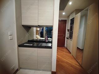 Wan Chai - The Avenue Phase 2 Block 2 04