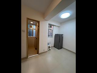 Wan Chai - Man Hee Mansion 02