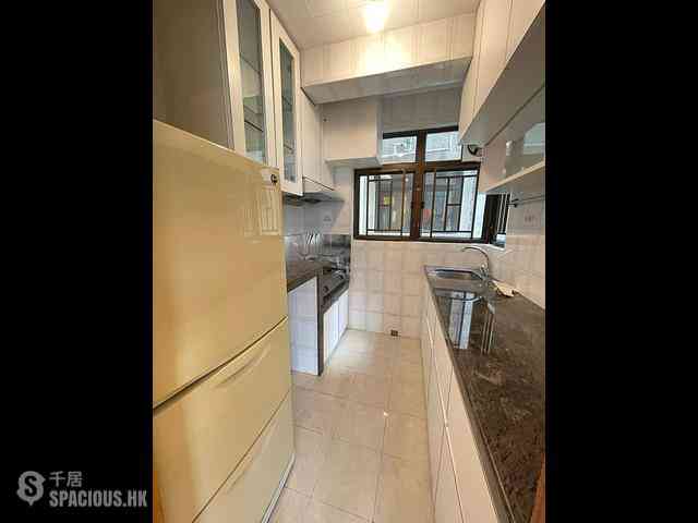 Yau Yat Chuen - Parc Oasis Block 29 03