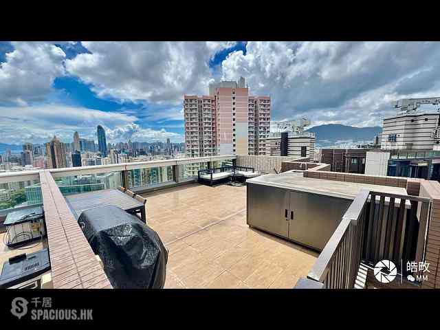 Ho Man Tin - Mantin Heights Block 9 01