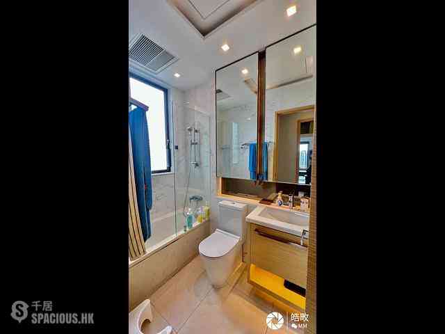 Ho Man Tin - Mantin Heights Block 9 02
