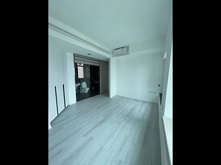 West Kowloon - Sorrento Phase 2 Block 2 07