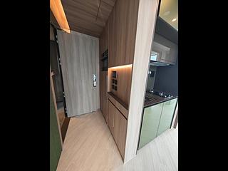 Tai Kok Tsui - Square Mile Phase 5 Gateway · Square Mile 04