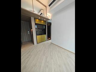 Tai Kok Tsui - Square Mile Phase 5 Gateway · Square Mile 05