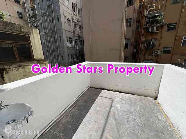 Sai Ying Pun - 75, First Street 07