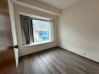 Kennedy Town - University Heights 07