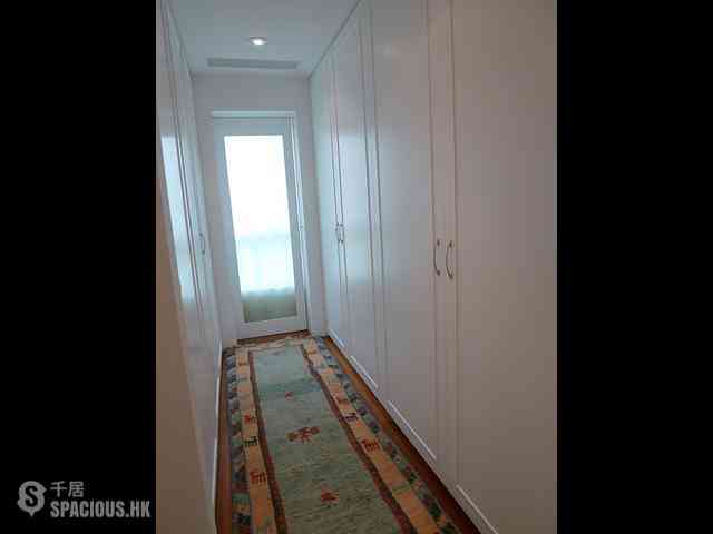 Stanley - Rosecliff 26