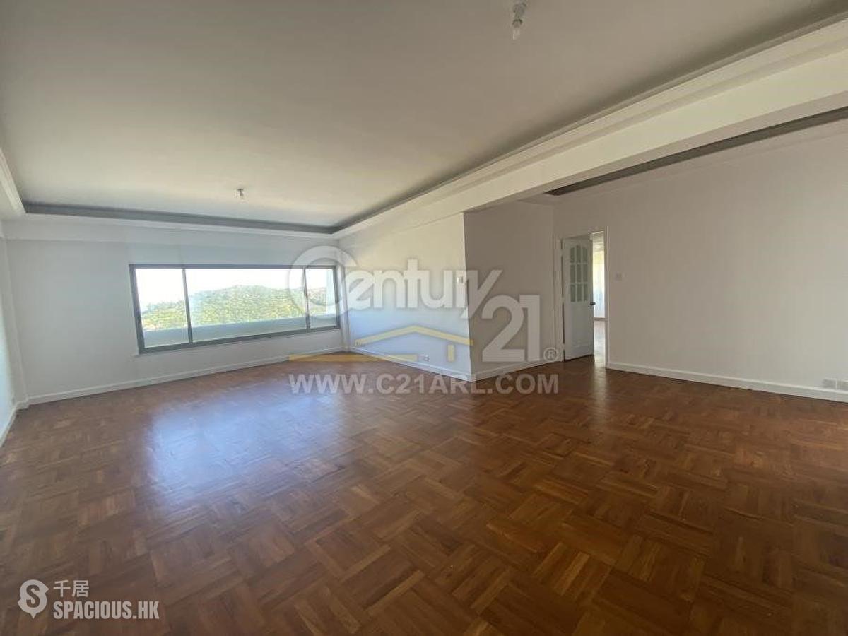 Chung Hom Kok - Jadebeach Villa 01