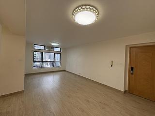 Mid Levels Central - Blessings Garden 02