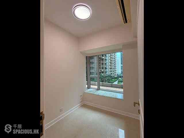 Cheung Sha Wan - Banyan Garden Phase 2 Block 7 03