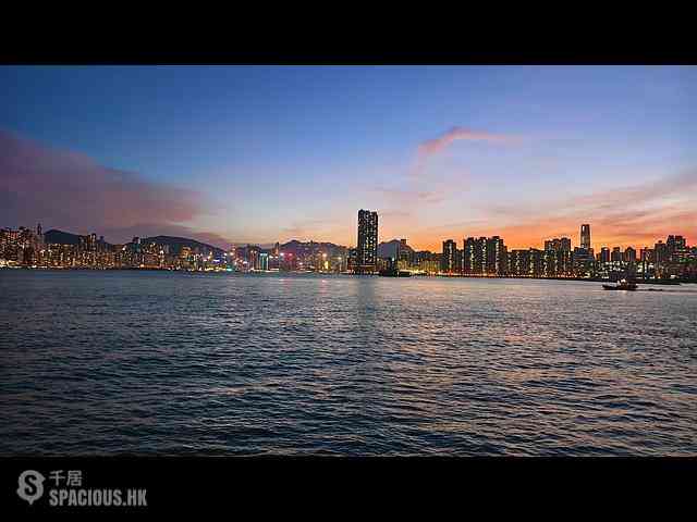 Kai Tak - The Knightsbridge Harbour Mansion 01