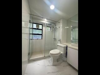 Jardines Lookout - Cavendish Heights Block 8 03