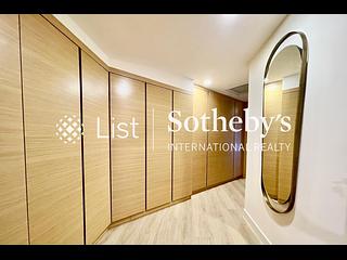 Shouson Hill - Henredon Court 12