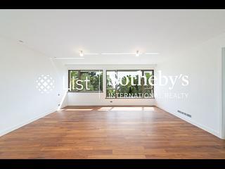 The Peak - Mount Austin Estate 16