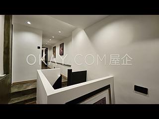 Wan Chai - 9, Kat On Street 07