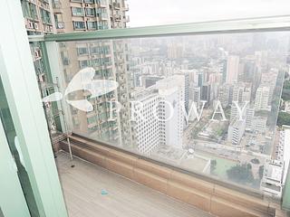 Tsim Sha Tsui - The Victoria Towers Tower 1 03