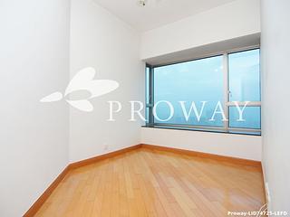 West Kowloon - Sorrento Phase 2 08