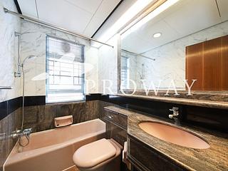 Mid Levels Central - Hillsborough Court 04