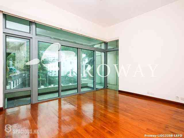 Stanley - Three Bays 11