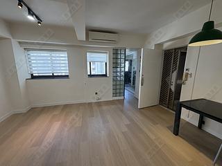 Happy Valley - 16-22, King Kwong Street 04
