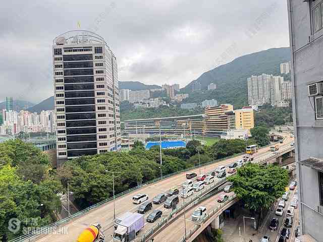 Wan Chai - Yue King Building 01