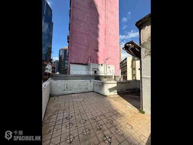 Sheung Wan - 242-244A, Queen's Road Central 03