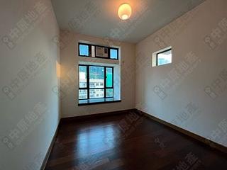 Mid Levels West - Imperial Court 12