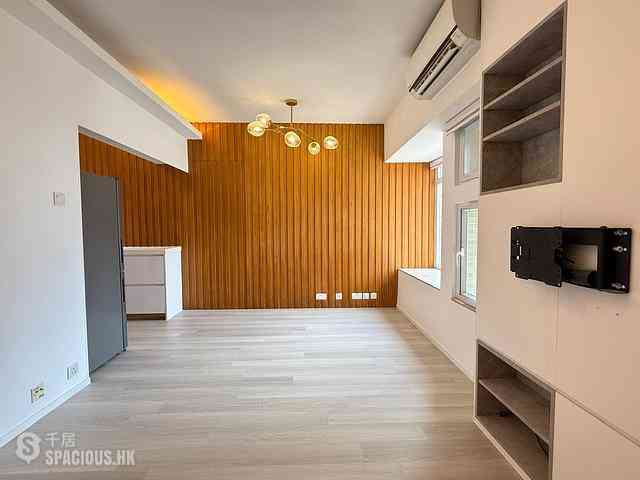 Wan Chai - Manrich Court 01