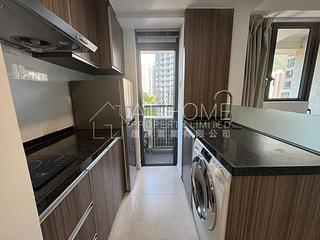 Shau Kei Wan - EAST 17 06