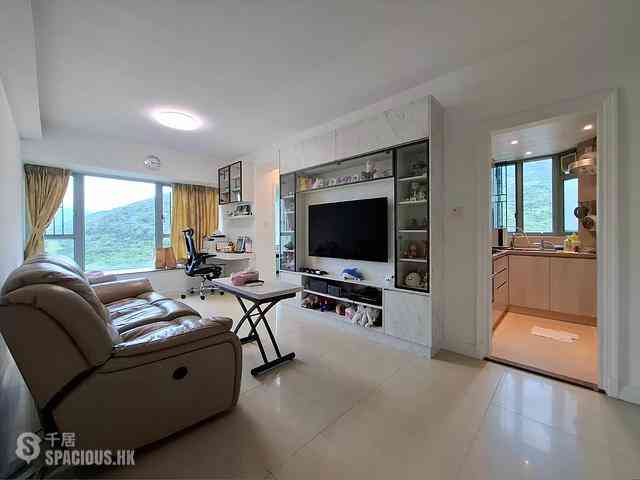 Tung Chung - Caribbean Coast Phase 1 Monterey Cove Tower 2 05
