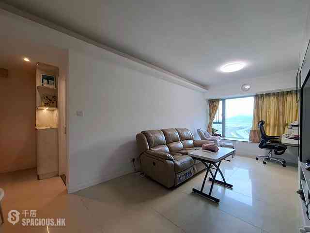 Tung Chung - Caribbean Coast Phase 1 Monterey Cove Tower 2 03