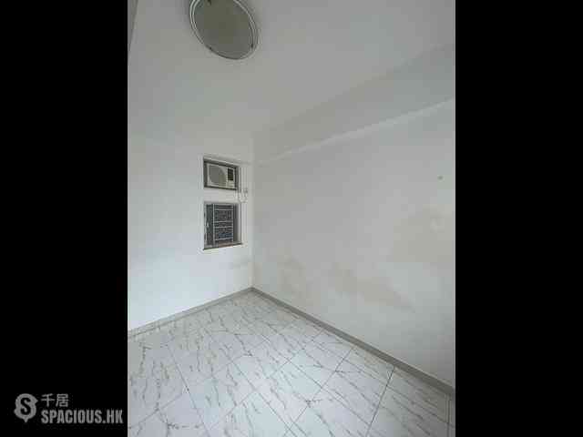 Sheung Wan - Kin Tye Lung Building 04