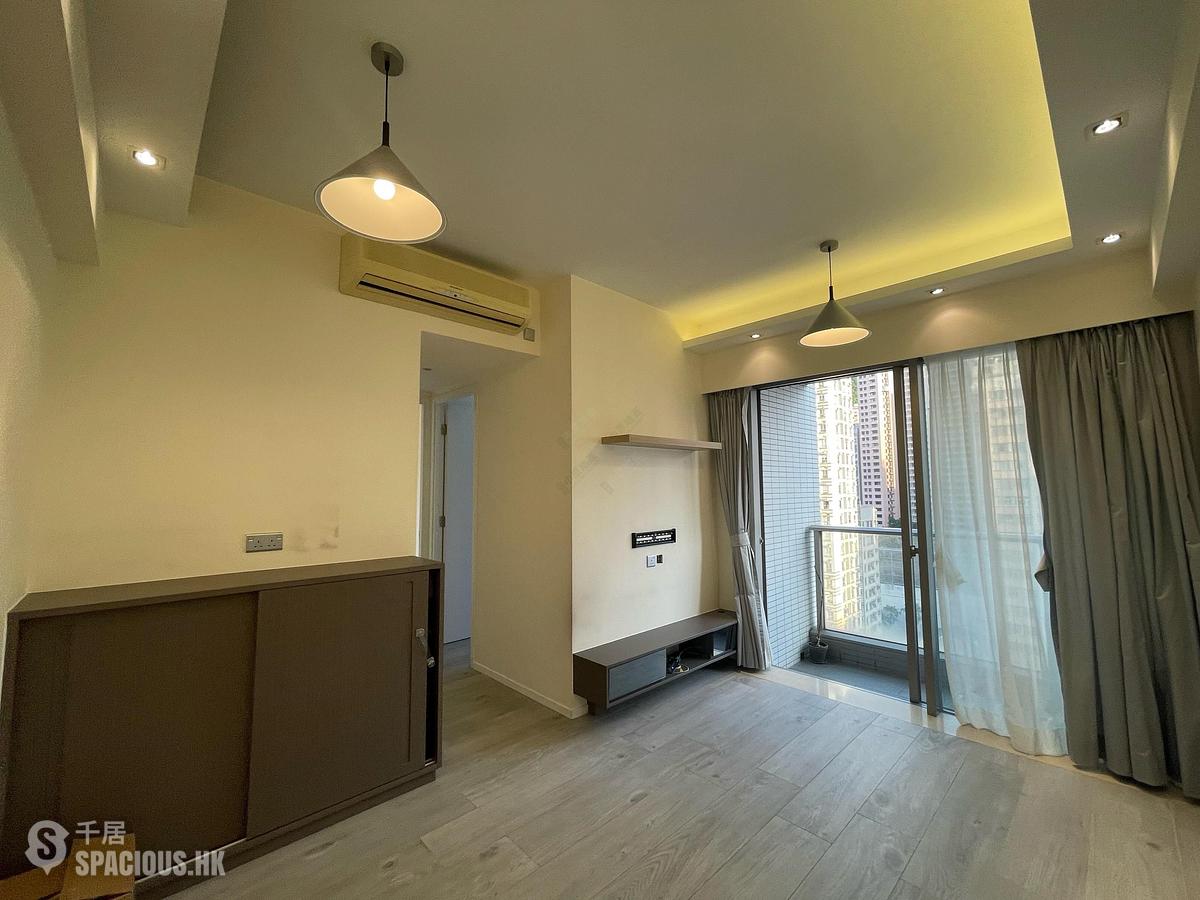 Sai Ying Pun - Island Crest Block 1 01