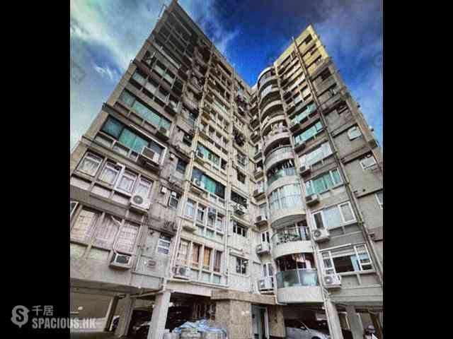 Beacon Hill - Comfort Court 01