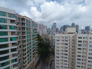 司徒拔道 - 銀輝大廈 13