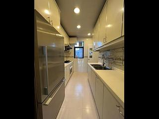 Happy Valley - Beverly Hill Block C 07
