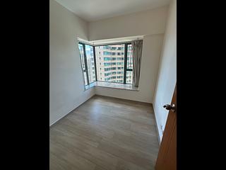 Tai Kok Tsui - Park Avenue Central Park Block 3 06