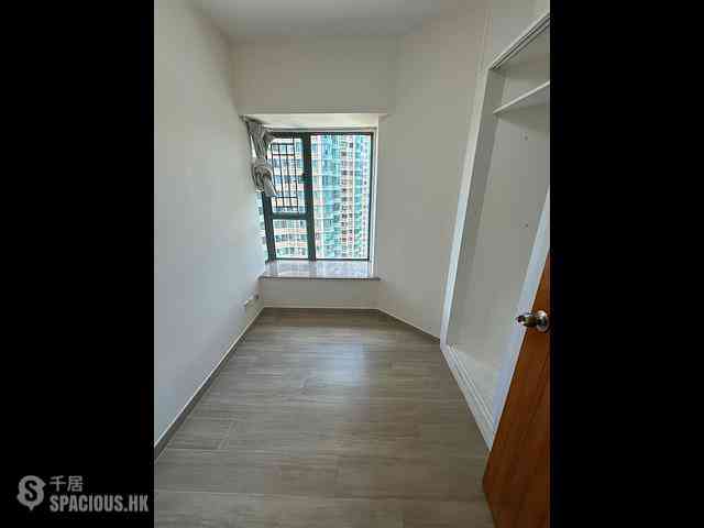 Tai Kok Tsui - Park Avenue Central Park Block 3 07