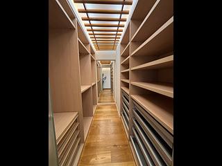 Repulse Bay - The Brentwood 03