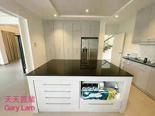 Ngau Chi Wan - Tai Pan Court 17