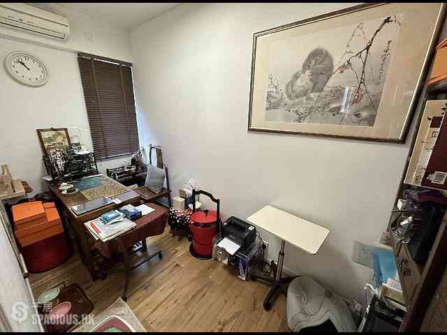 Tai Hang - Cherry Court 12