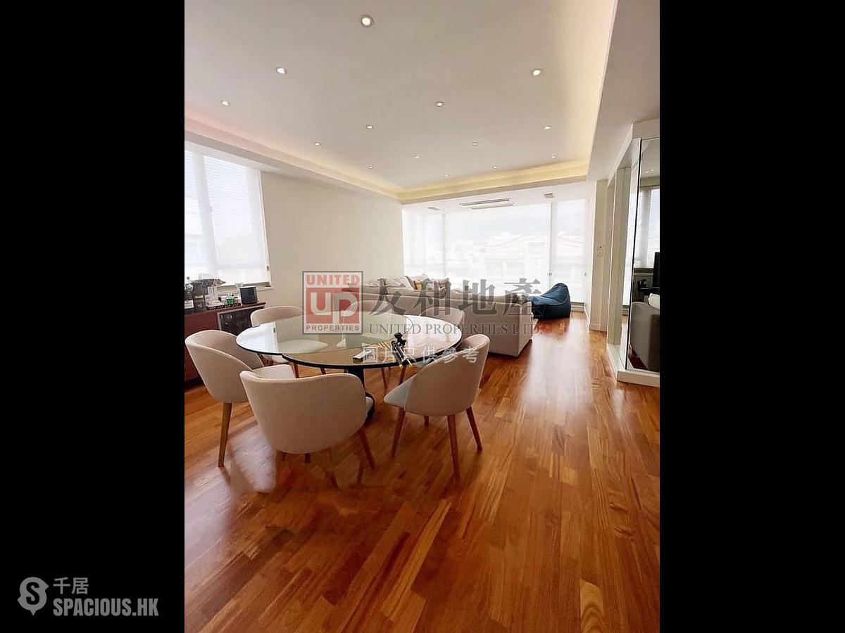 Kowloon Tong - Lancas Court 01