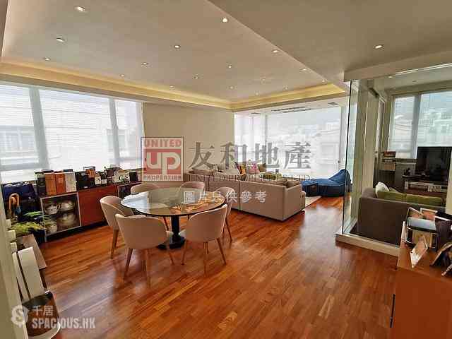 Kowloon Tong - Lancas Court 04