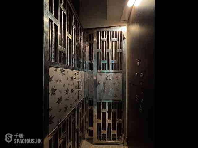 Wan Chai - Glory House 07