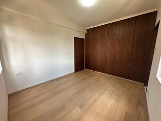 Braemar Hill - Evelyn Towers 03
