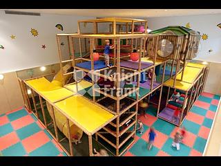 Mid Levels East - Bamboo Grove 11