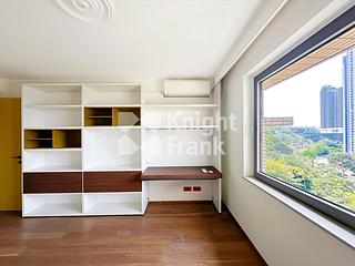 Pok Fu Lam - Baguio Villa 09