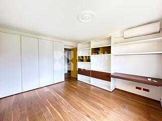 Pok Fu Lam - Baguio Villa 10